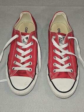 Converse All-Star Red Low Top Canvas Sneakers Women's Size 7